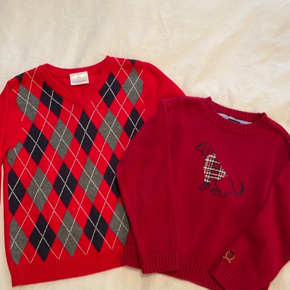 Bundle of 2 Preppy Holiday Sweaters 1 4T Tommy Hilfiger, 1 5T Hanna Andersson - Picture 1 of 7